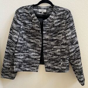 KASPER SEPARATES BLACK AND WHITE OPEN BLAZER 16P
